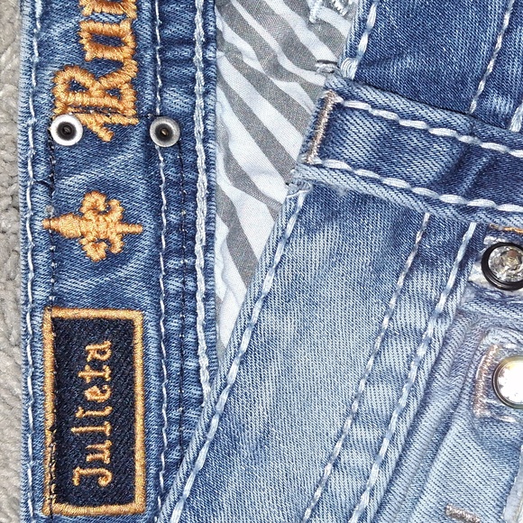 Rock Revival Julieta Skinny Jeans Size 27 - Like New! - Picture 2 of 16